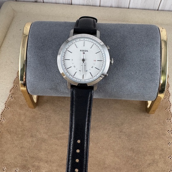 Fossil Smart Watch Hybrid IOS and Android Apps - Picture 9 of 11